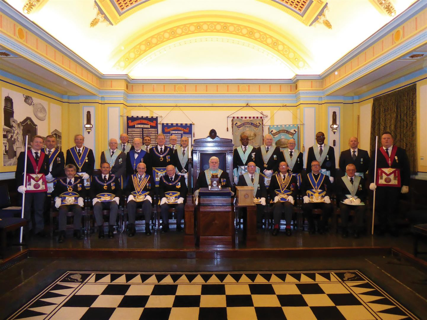 SNARESBROOK LODGE No 4010 CELEBRATES ITS CENTENARY MEETING