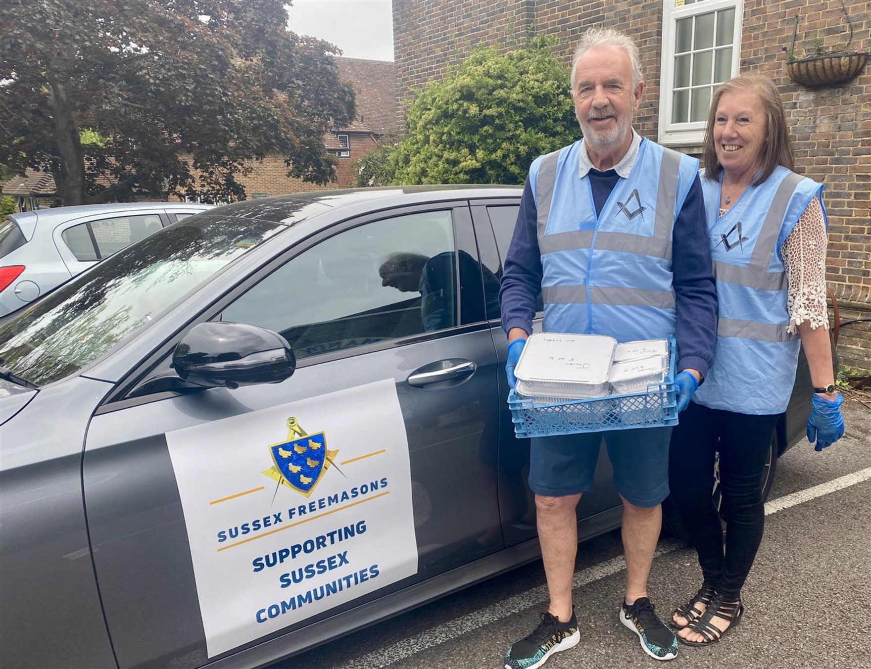 300 000 MEALS AND 38 TONNESOF FOOD IN COVID RESPONSE