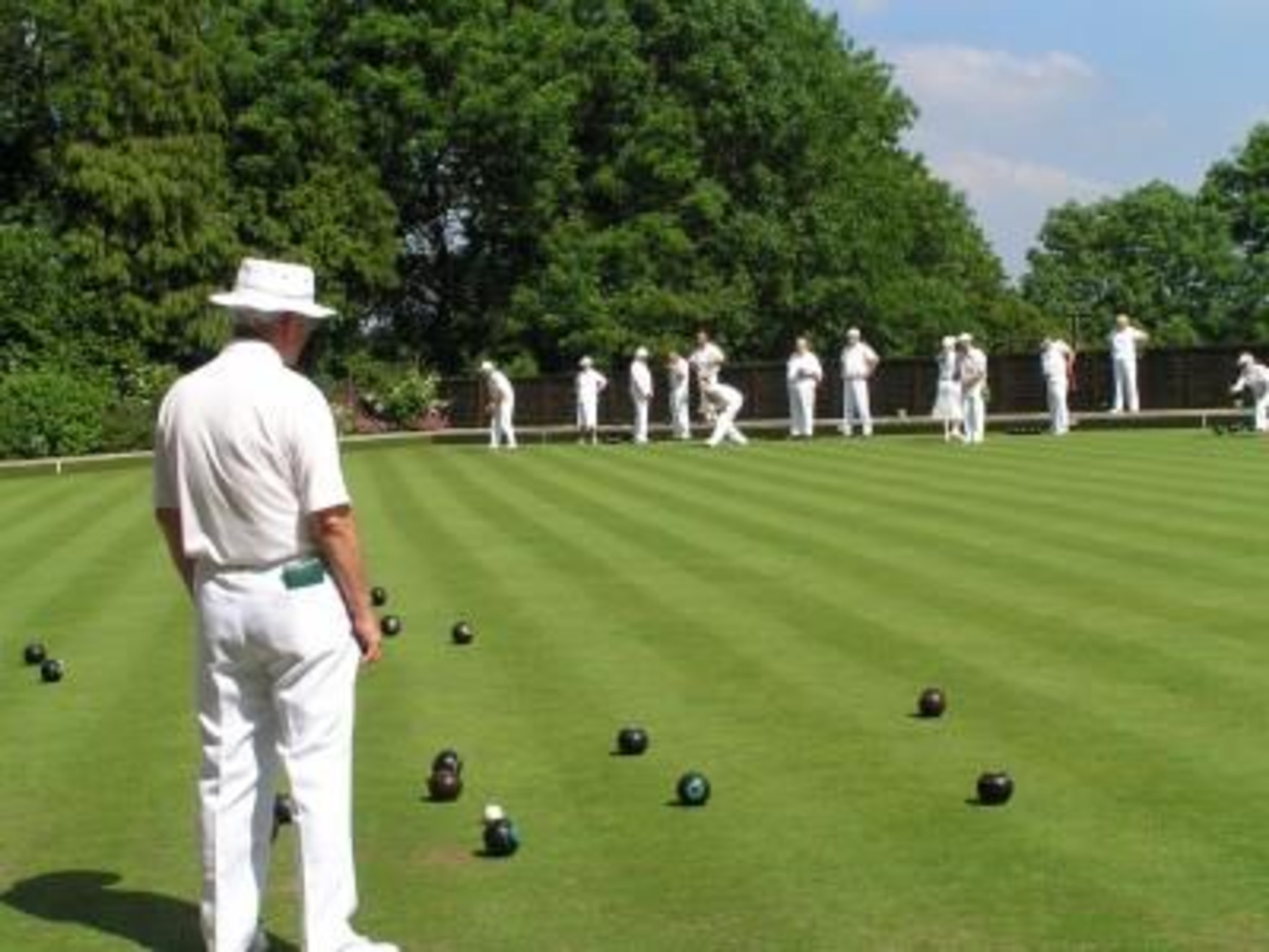 London Masonic Bowlers Association bowls for charity