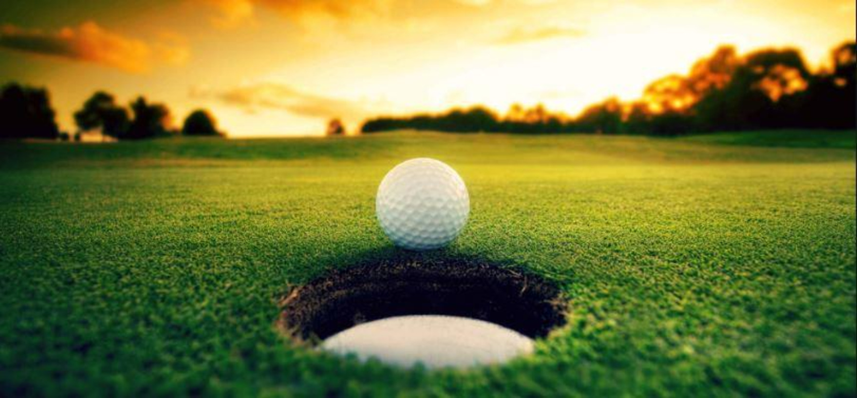 This is the one. London’s Premier Golf Lodge