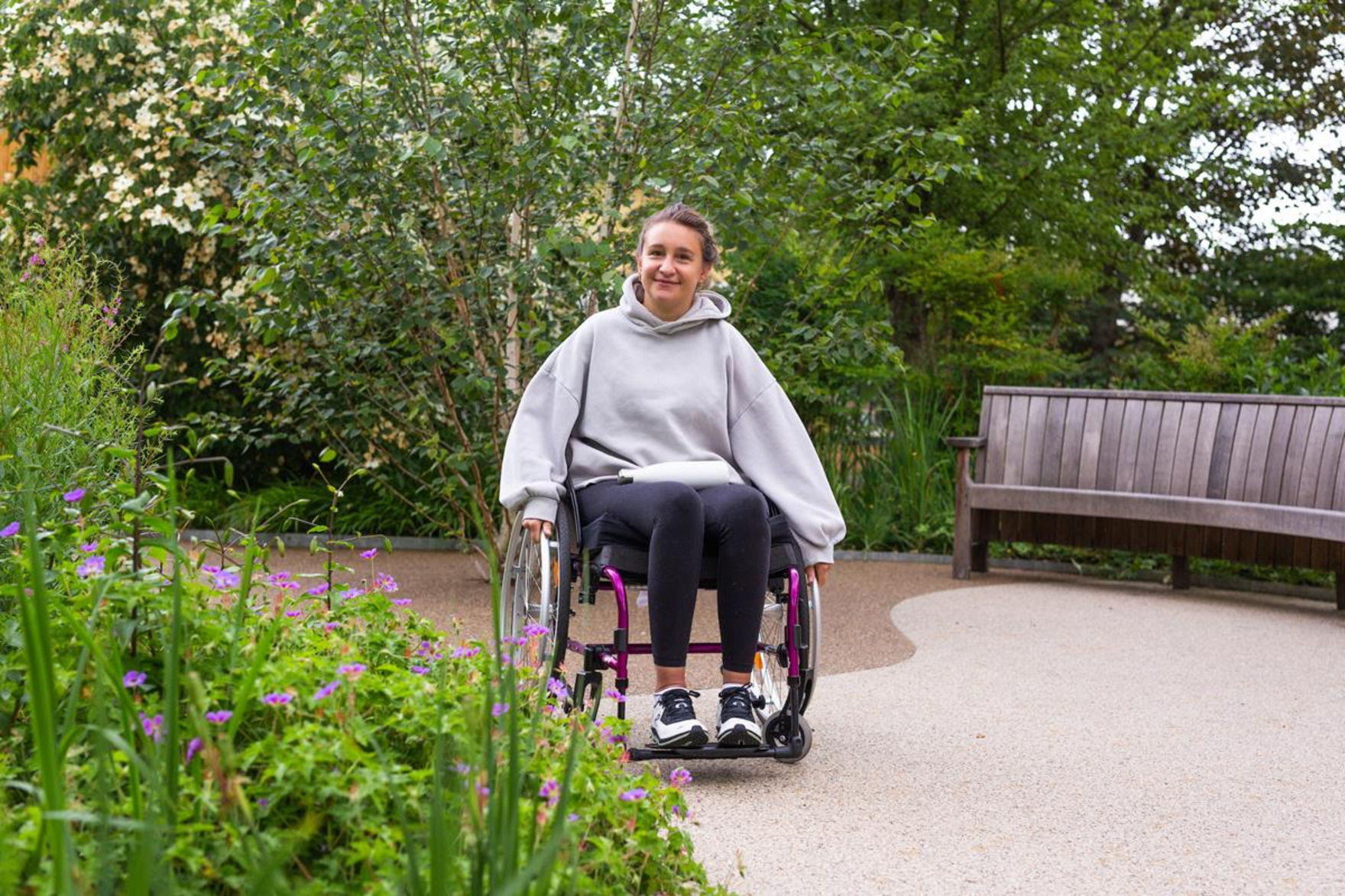 London Freemasonry donation supports patients with spinal injuries