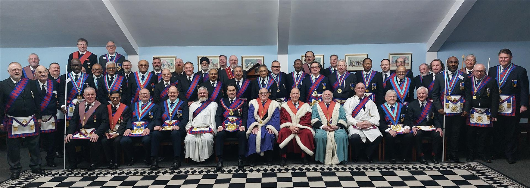Royal Arch Masonry Returns to Penge